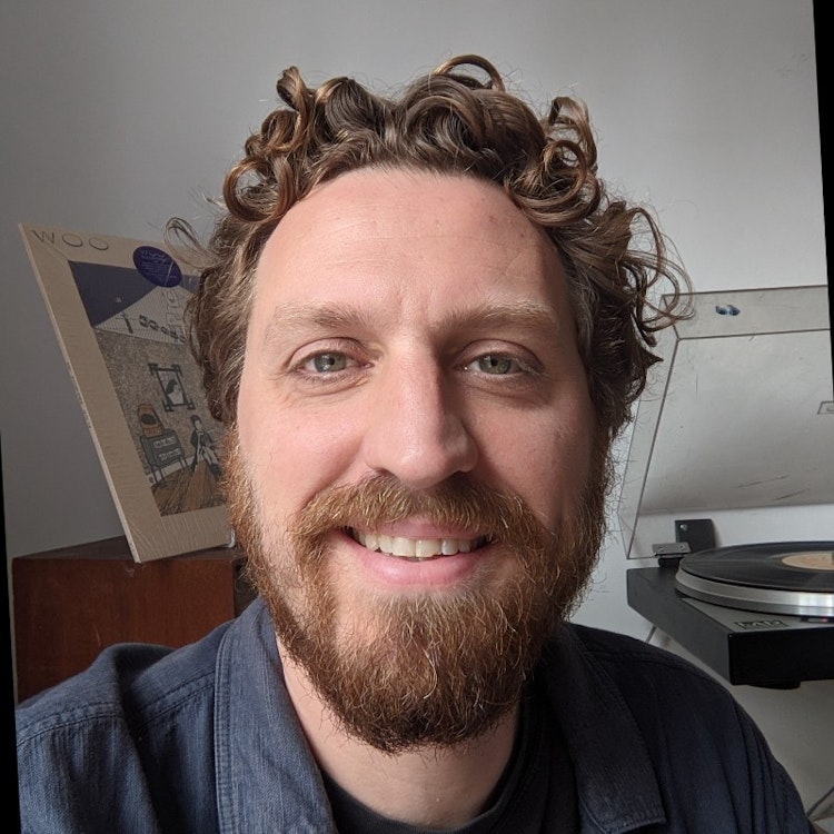 Headshot of Marcus Neal